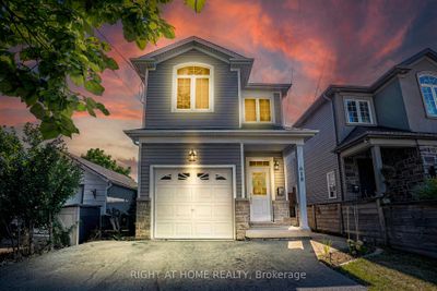 618 Knox Ave, House other with 3 bedrooms, 4 bathrooms and 5 parking in Hamilton ON | Image 2