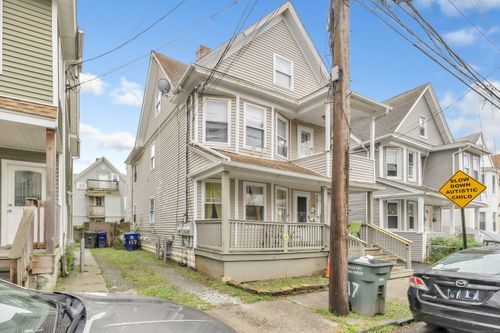 115 Denver Ave, Bridgeport, CT, 06605-1903 | Card Image