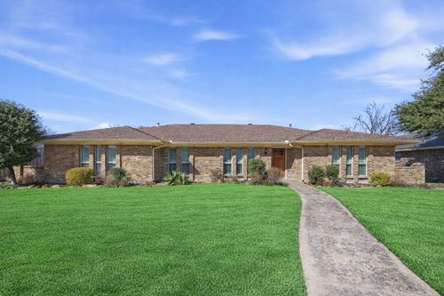 2305 Claridge Cir, Plano, TX, 75075-6629 | Card Image