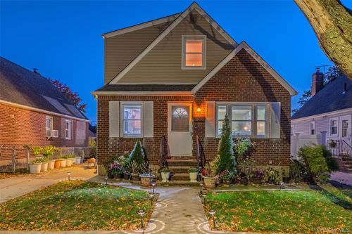 24612 86th Rd, Bellerose, NY, 11426-1626 | Card Image