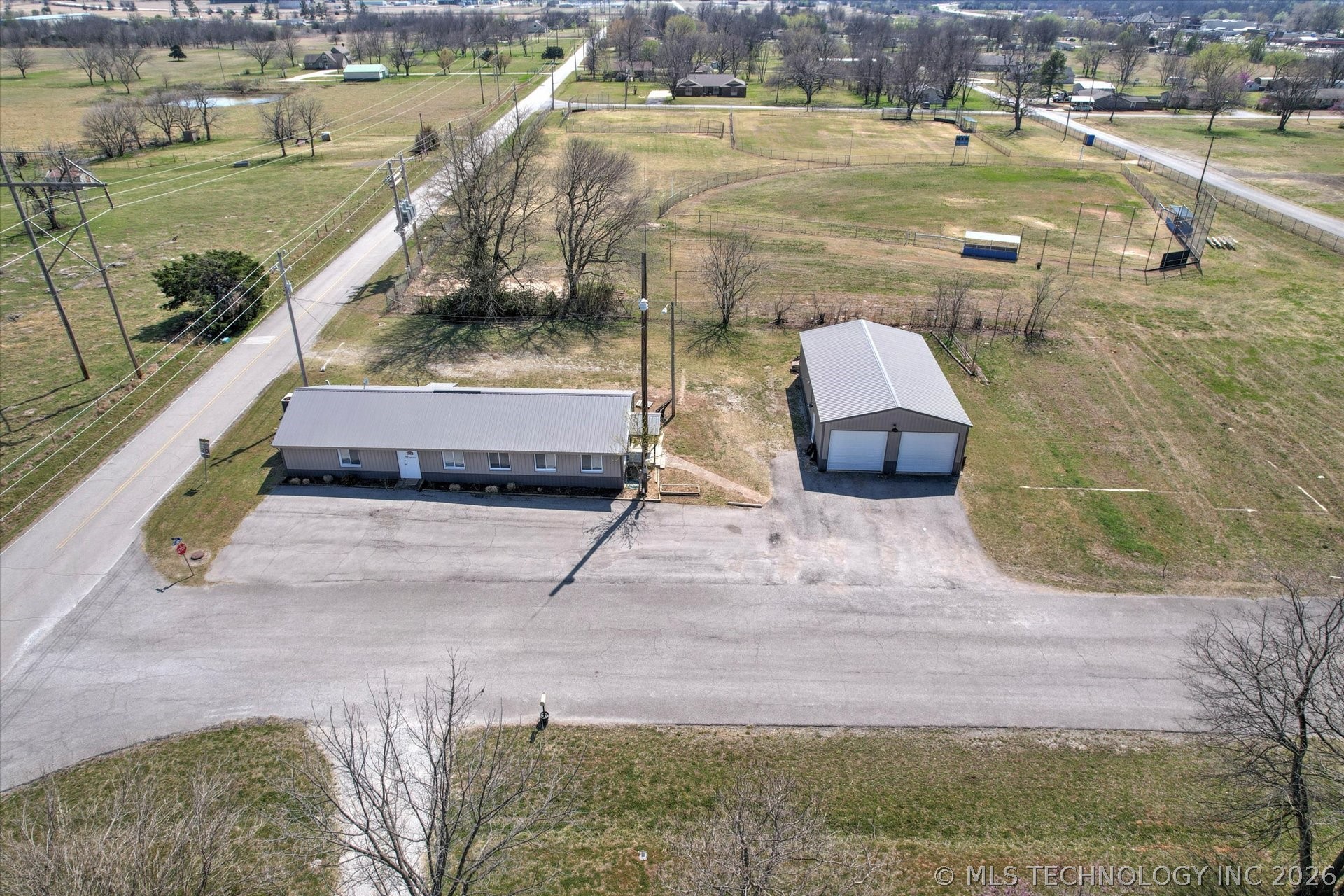 315 Alta, Oologah, OK 74053-4143