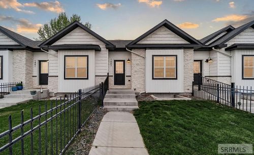 1483 Fremont Ave, Idaho Falls, ID, 83402-1552 | Card Image