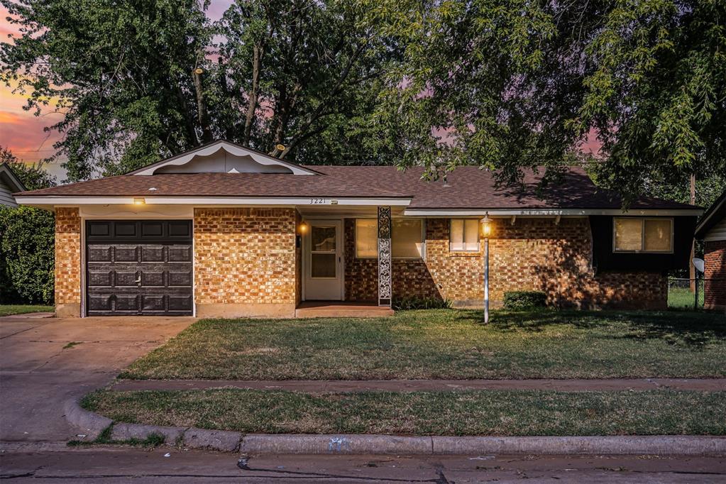 Dentwood Ter, Del City, OK 73115