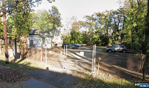 22 Franklin Street, Tenafly, NJ, 07670 | Card Image