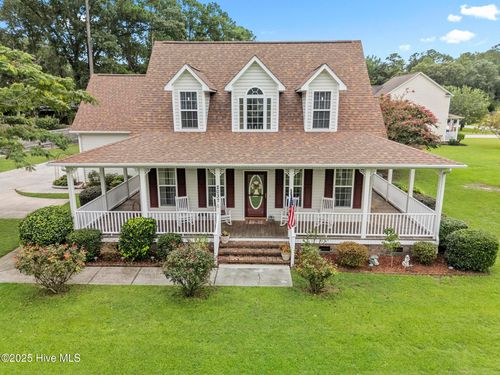 2037 Catherine Lake Rd, Richlands, NC, 28574-7179 | Card Image