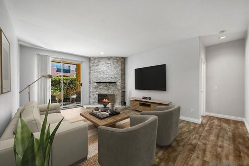 120-580 Camino De La Reina, San Diego, CA, 92108-3129 | Card Image