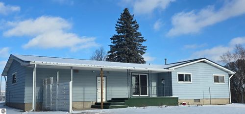 3777 20 Mile Road, Marion, MI, 49665 | Card Image