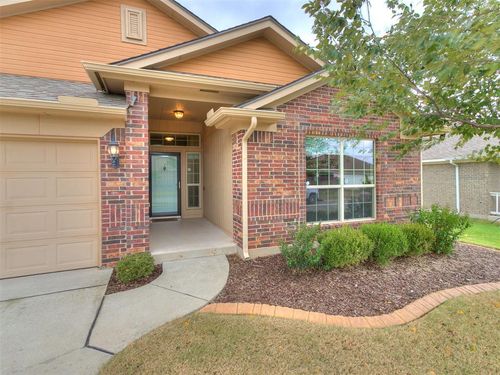 16436 Drywater Dr, Oklahoma City, OK, 73170-8210 | Card Image