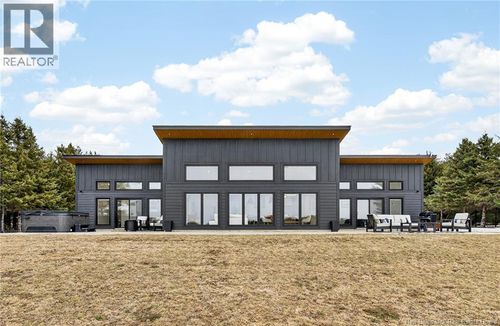 31 Sunshine Lane, Bass River, NB, E4T3Z1 | Card Image