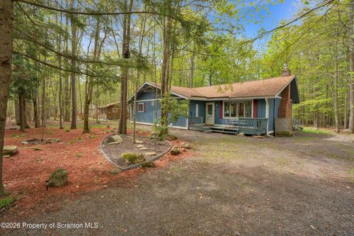 42 S Lehigh River Drive S, Clifton Twp, PA, 18424 | Card Image