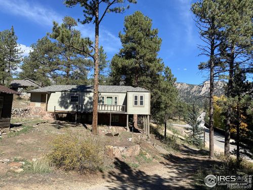 611 Macgregor Ave, Estes Park, CO, 80517-9079 | Card Image