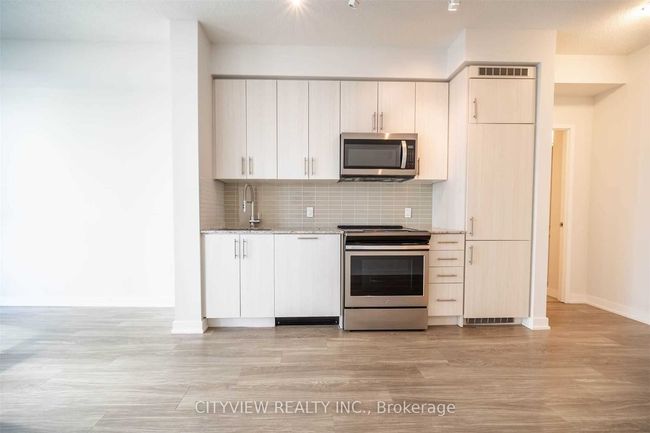 1616 - 4055 Parkside Village Dr, Condo with 2 bedrooms, 2 bathrooms and null parking in Mississauga ON | Image 16