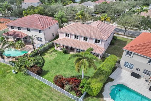 3892 Falcon Ridge Cir, Weston, FL, 33331-5015 | Card Image