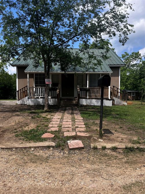 210 Kean St, Ladonia, TX, 75449-1601 | Card Image