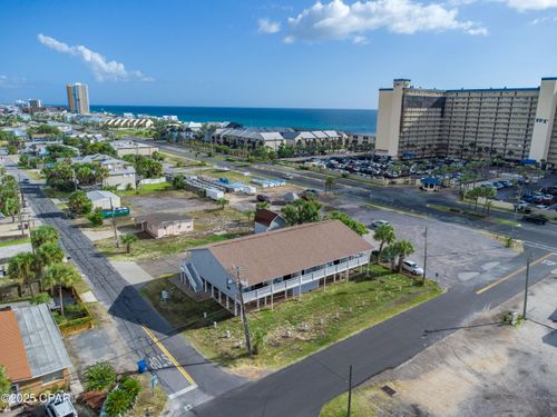 4021 Dolphin Dr, Panama City Beach, FL, 32408-6500 | Card Image
