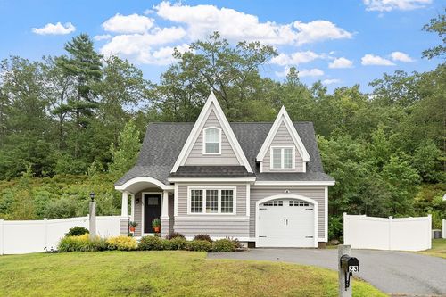 23 Calla Rd, Londonderry, NH, 03053-2391 | Card Image