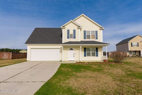 131 Cherry Grove Dr, Richlands, NC, 28574-5360 | Card Image