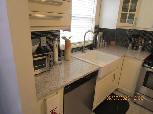apt-308-9700 Sunrise Lakes Blvd, Sunrise, FL, 33322-6211 | Card Image