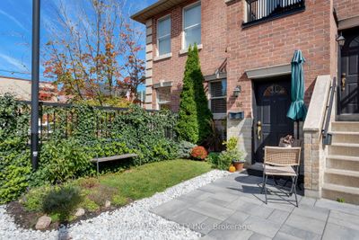 115 - 51 Halton St, Condo with 3 bedrooms, 3 bathrooms and 1 parking in Toronto ON | Image 2