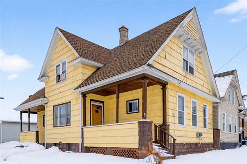 68 Lill St, Rochester, NY, 14621-4548 | Card Image