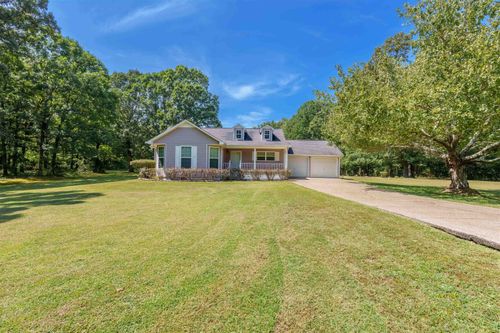 662 Ruby Richardson Dr, Killen, AL, 35645-3339 | Card Image