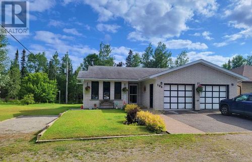 104 Centennial Dr, Schreiber, ON, P0T2S0 | Card Image