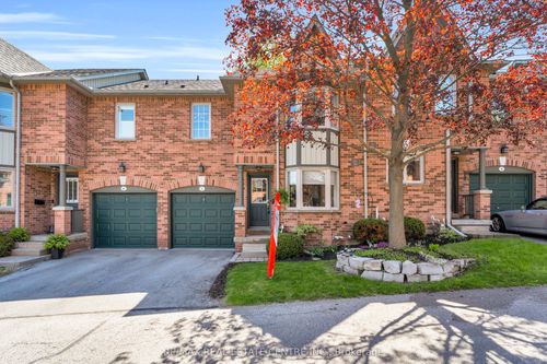 7-76 River Dr, Halton Hills, ON, L7G2J2 | Card Image