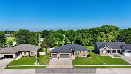 2643 Idaho Ave, Grand Island, NE, 68803 | Card Image