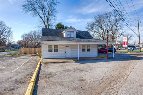 3135 Kentucky Ave, Indianapolis, IN, 46221-2302 | Card Image