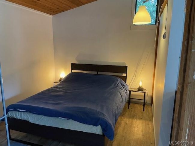 901 Isabella Point Rd, House other with 1 bedrooms, 1 bathrooms and 4 parking in Salt Spring Island BC | Image 8