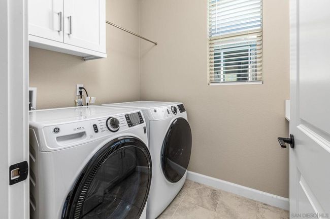 1682 Carol Lee Ln, House other with 3 bedrooms, 3 bathrooms and 4 parking in Escondido CA | Image 17
