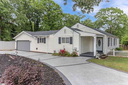 201 S Pliney Cir, Simpsonville, SC, 29681-2332 | Card Image