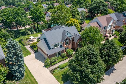 22080 Chase Dr, Novi, MI, 48375-4770 | Card Image