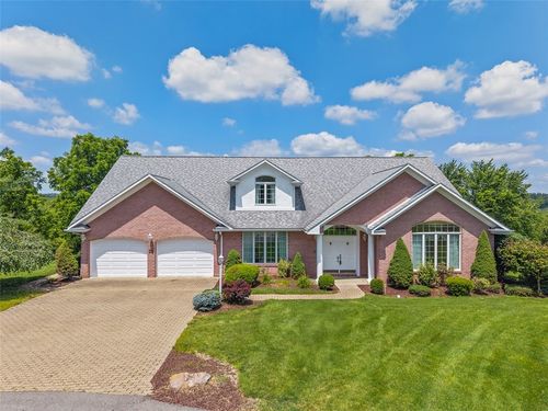 21 Timbercrest Cir, Cecil, PA, 15321-1115 | Card Image