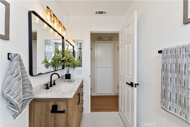 1 - 21836 S Vermont Ave, Condo with 3 bedrooms, 2 bathrooms and 2 parking in Torrance CA | Image 19