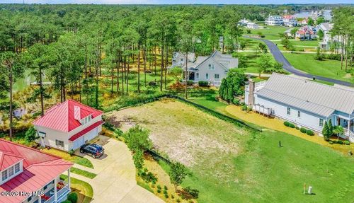 42 Quidley Cv, Oriental, NC, 28571-7508 | Card Image