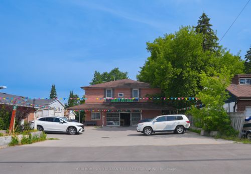186 King Rd, Richmond Hill, ON, L4E2W1 | Card Image