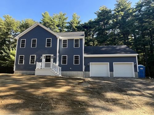 6 Oak Run, Berkley, MA, 02779-1212 | Card Image