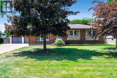 1845 Fairlea Cres, Ruthven, ON, N0P2G0 | Card Image