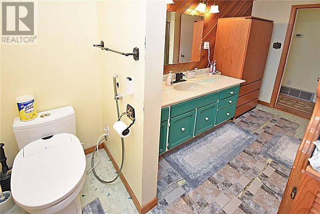 209 Charlebois St, House other with 4 bedrooms, 3 bathrooms and null parking in Azilda ON | Image 25