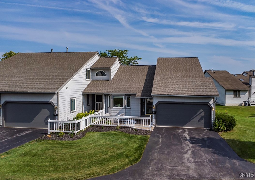 Midlake Cir, East Syracuse, NY 13057