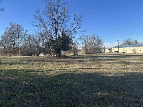 907 & 909 Forest Avenue, Mt Vernon, IL, 62864 | Card Image