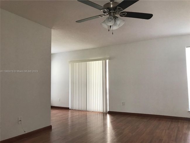 APT-1110 - 805 Riverside Dr, Condo with 2 bedrooms, 2 bathrooms and null parking in Coral Springs FL | Image 7