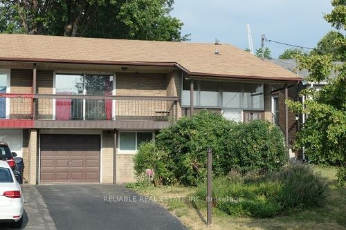 28 Bessarion Rd, North York, ON, M2K1H9 | Card Image