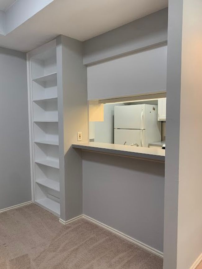 APT-255 - 5100 Verde Valley Ln, Condo with 2 bedrooms, 2 bathrooms and null parking in Dallas TX | Image 11