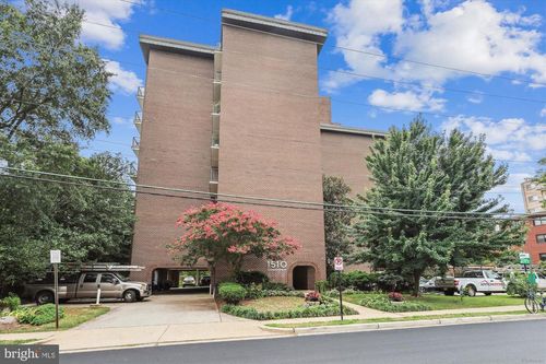 apt-403-1510 12th St N, ARLINGTON, VA, 22209-3632 | Card Image