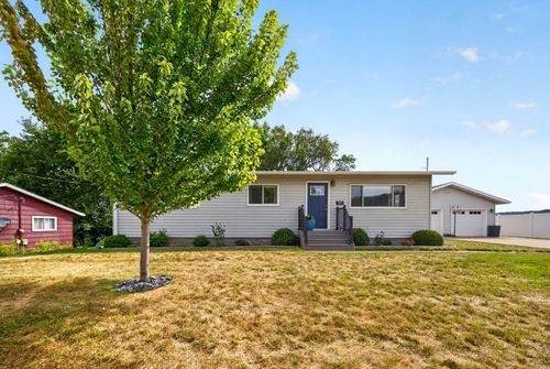 171 Hillwood Drive, Lake City, MN, 55041 | Card Image