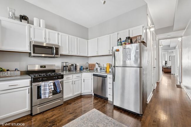 APT-3 - 1449 N North Park Ave, Condo with 3 bedrooms, 2 bathrooms and null parking in Chicago IL | Image 4
