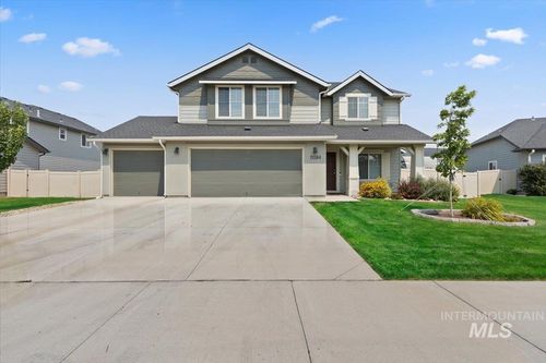 15584 Teita Way, Nampa, ID, 83651-8247 | Card Image