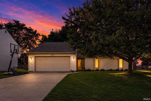 3824 Finchley Ct, Fort Wayne, IN, 46815-5356 | Card Image